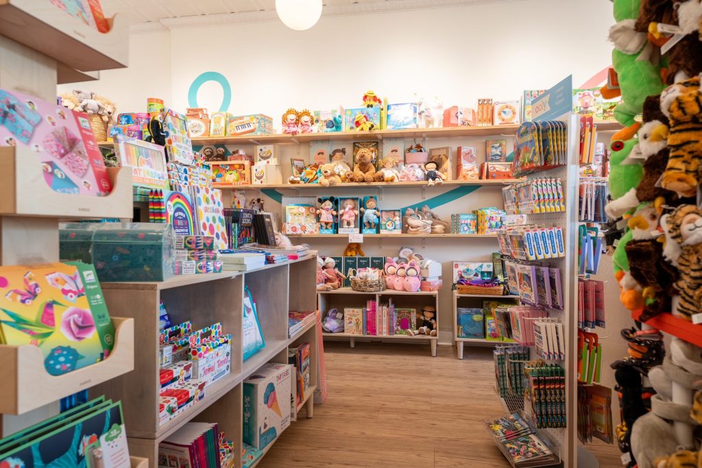 Pebbles Toys & Gifts Opens in East Rock