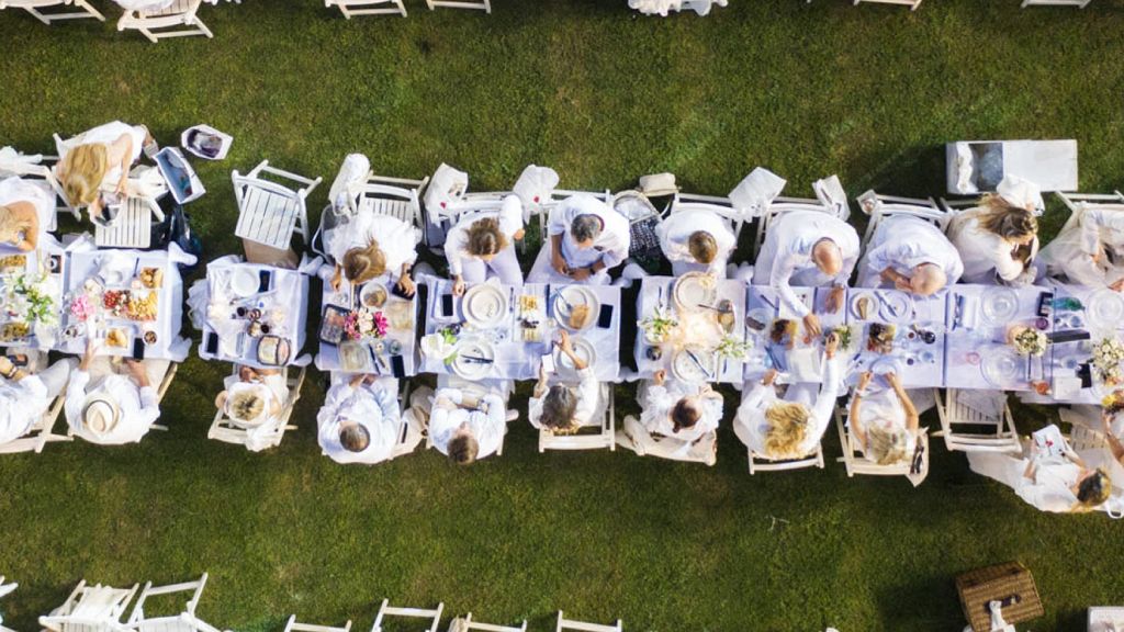 Calling All Foodies:  2024 Apizza Feast and Dinner En Blanc